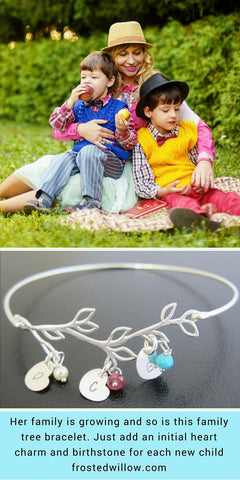 Image of Personalized Birthstone and Initial Family Tree Bracelet for Mom-FrostedWillow