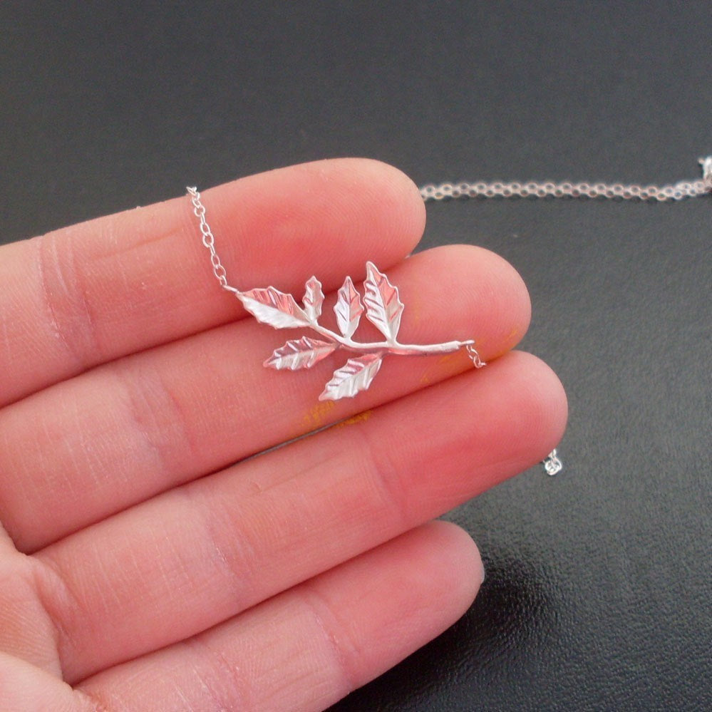 Leaf Necklace-FrostedWillow