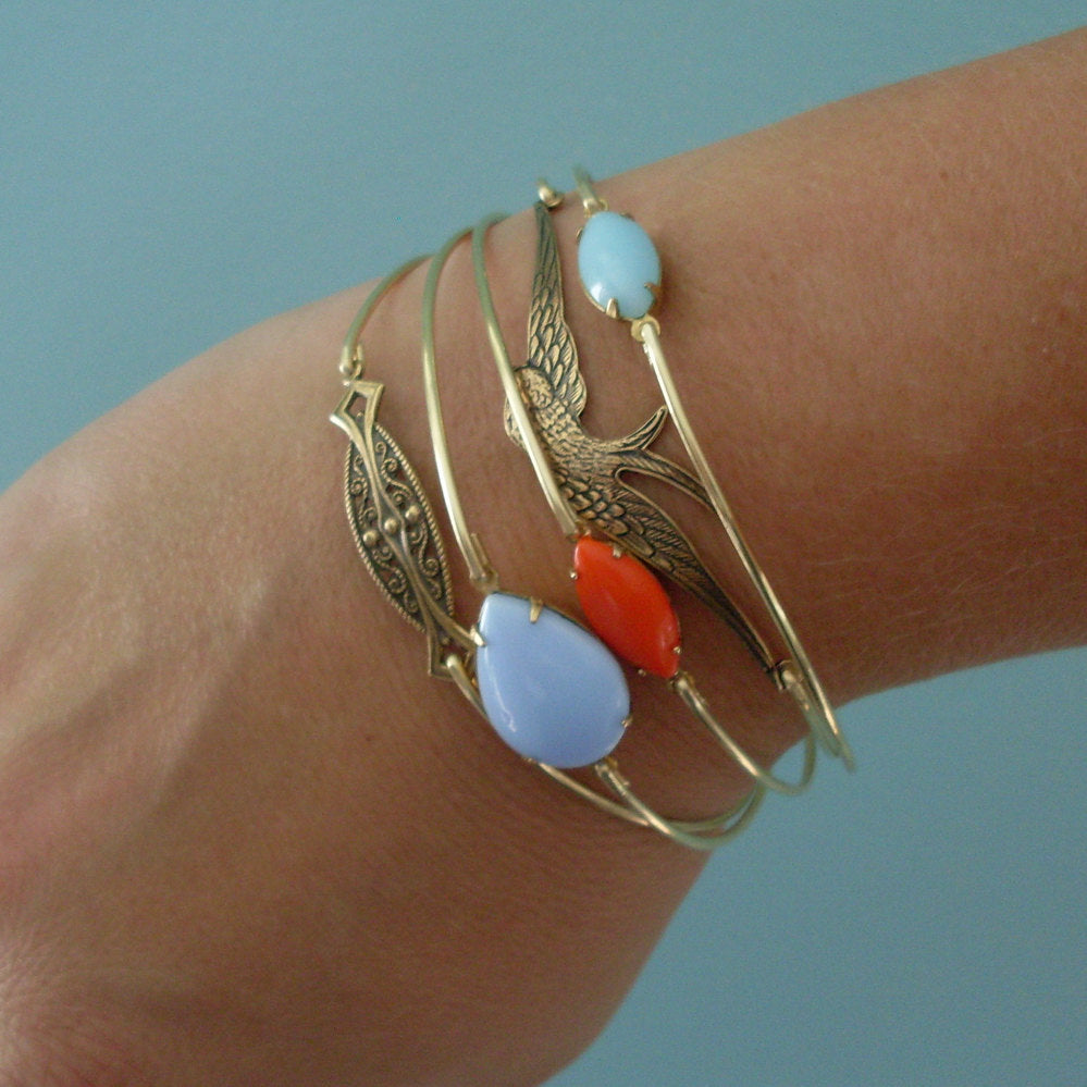 Free as a Bird Stacking Bangle Bracelet Set-FrostedWillow