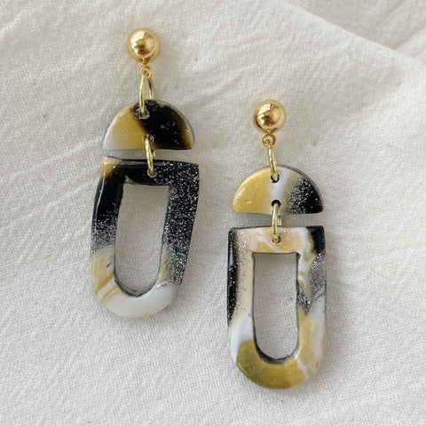 Image of Mukami Gane Lightweight Polymer Clay Earrings Black and Gold Dangles