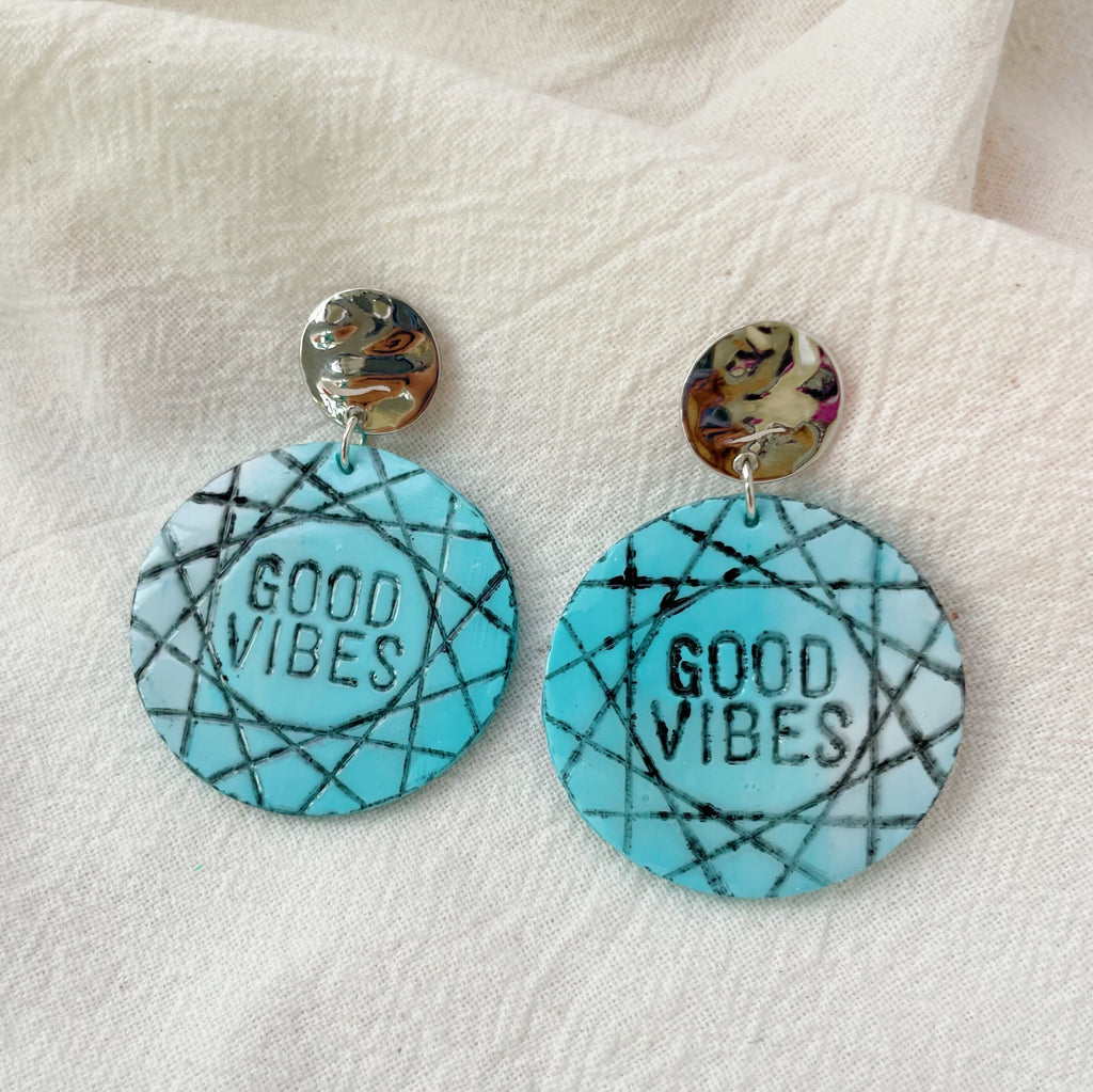 Good Vibes Earrings, Blue Ombre Round Earrings Dangle, Mandala Motivational Gift, Sayings Vibe Jewelry, Best Friend Positive Gift