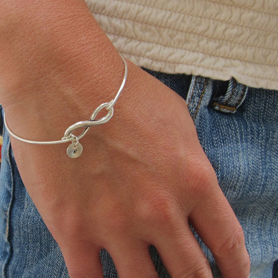 Personalized Infinity Bracelet with Initial Charm-FrostedWillow