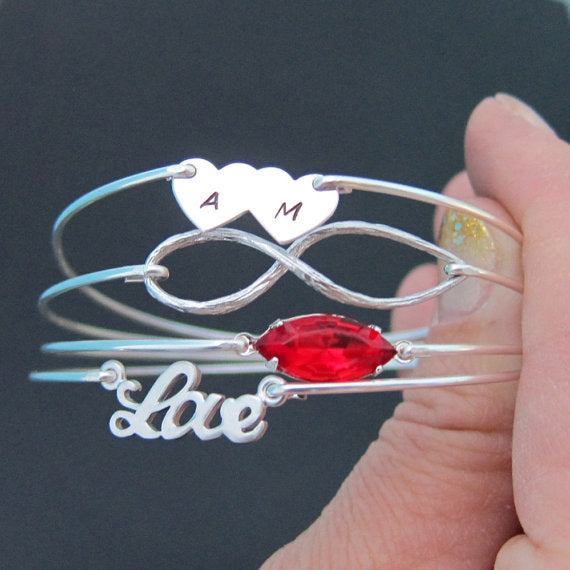 Custom Stamped Interlocking Heart Initial Charm Bracelet-FrostedWillow