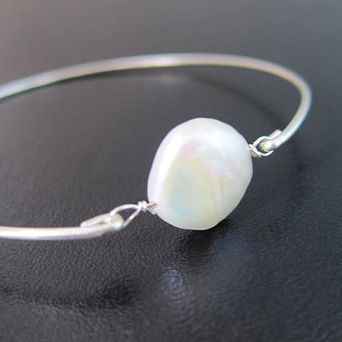 Image of White Cultured Freshwater Coin Pearl Bracelet-FrostedWillow