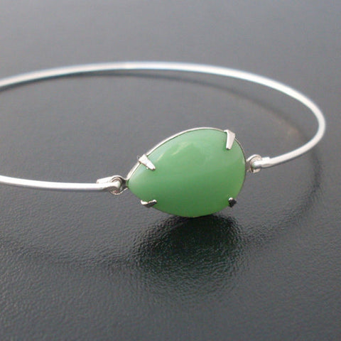 Image of Apple Green Smooth Glass Stone Bracelet-FrostedWillow