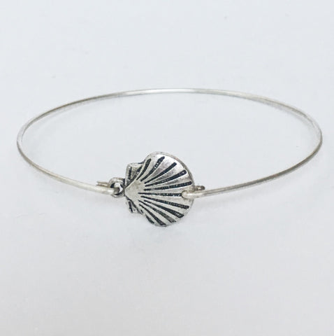 Image of Scallop Shell Bracelet-FrostedWillow