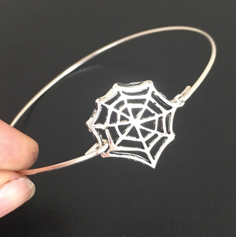 Image of Spiderweb Bangle Bracelet-FrostedWillow