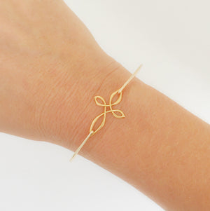 Swirl Cross Bracelet